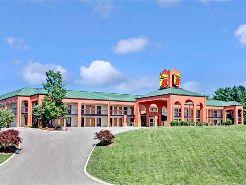 Super 8 By Wyndham Knoxville East Екстериор снимка